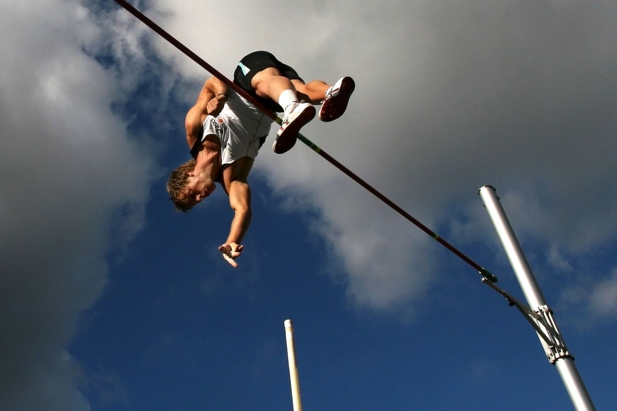 How to choose a vaulting pole — Neuff Athletic Equipment