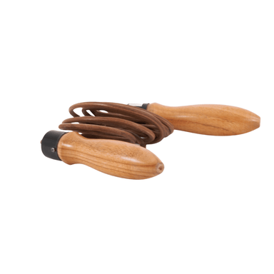 Leather skipping rope with hansles